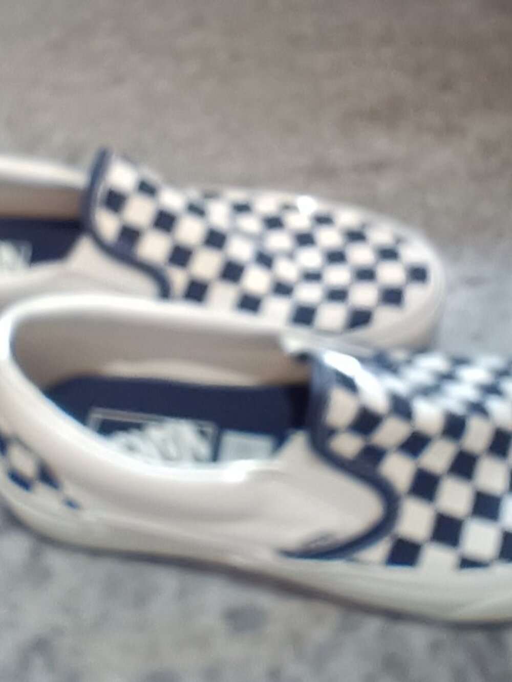 Checkered Vann's Off the Wa;; size 10